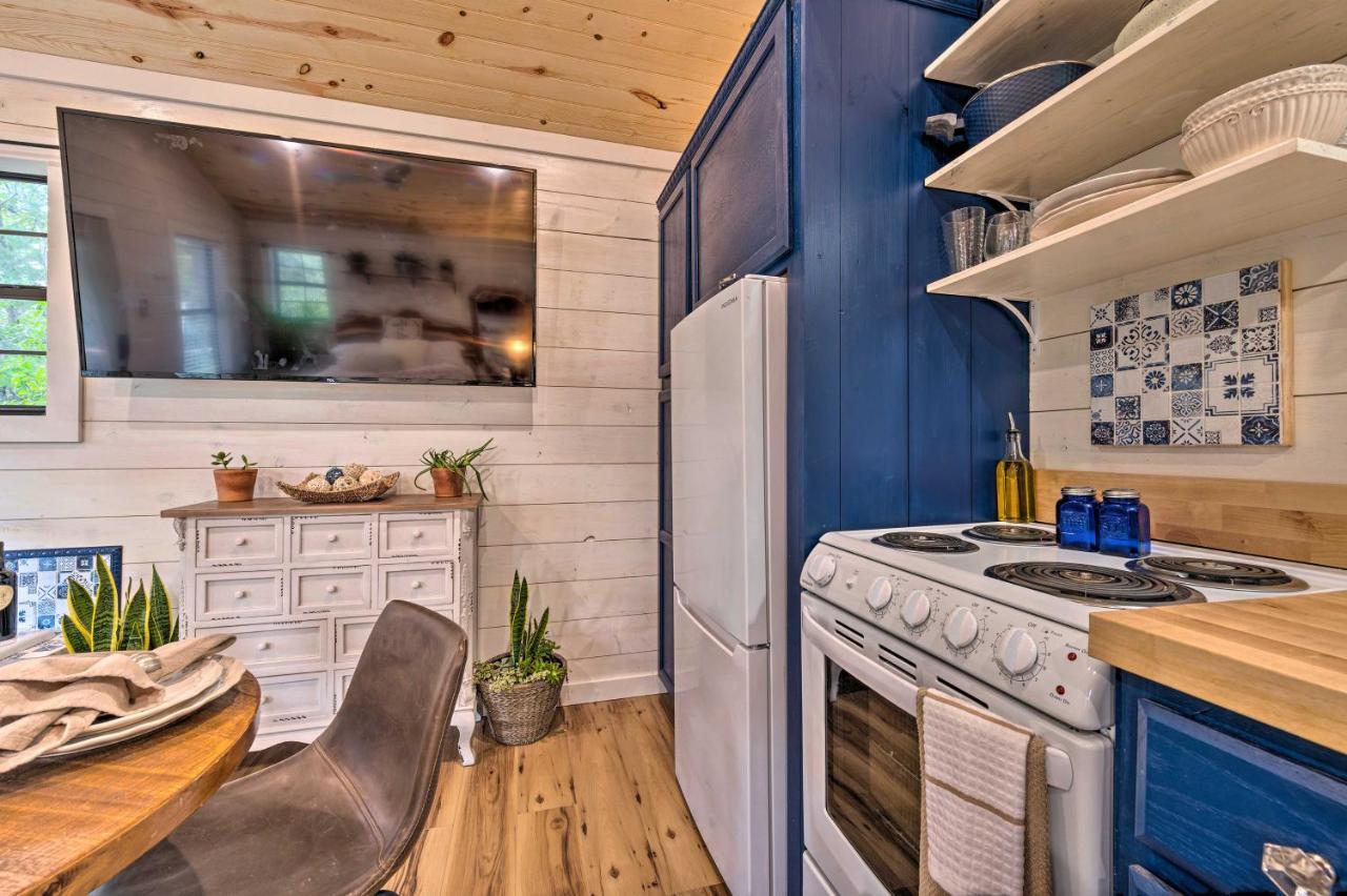 Romantic Broken Bow Cabin With Jacuzzi And Fire Pit! Luaran gambar
