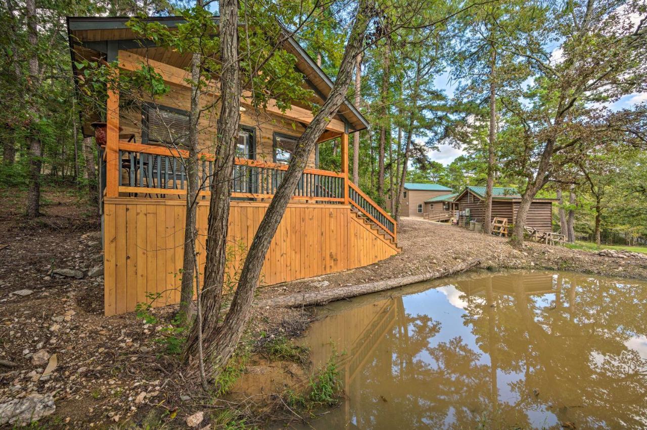 Romantic Broken Bow Cabin With Jacuzzi And Fire Pit! Luaran gambar